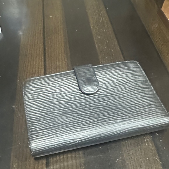 Louis Vuitton Handbags - Louis Vuitton Black Wallet